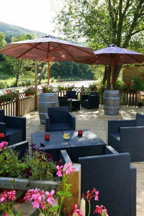 Hotel Val De La Cascade Stavelot Esterno foto